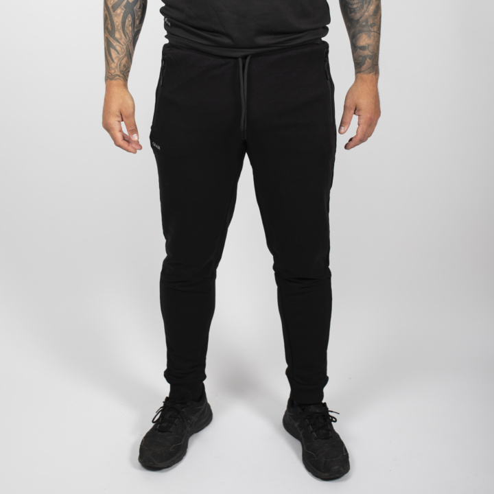 GAAM Joggers Black in the group Clothing & Accessories / Clothing at Gaamnutrition.com (Proteinbolaget i Sverige AB) (PB-221112-3)